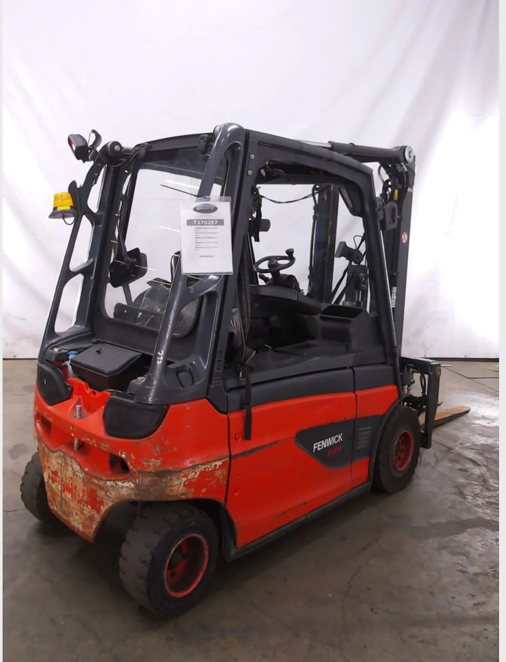 Linde E25L-01 - Električni viličar: slika Linde E25L-01 - Električni viličar Linde E25L-01 - Električni viličar: slika Linde E25L-01 - Električni viličar