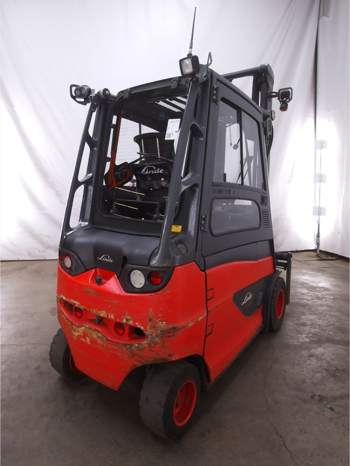 Linde E30HL-01/600 - Električni viličar: slika Linde E30HL-01/600 - Električni viličar Linde E30HL-01/600 - Električni viličar: slika Linde E30HL-01/600 - Električni viličar