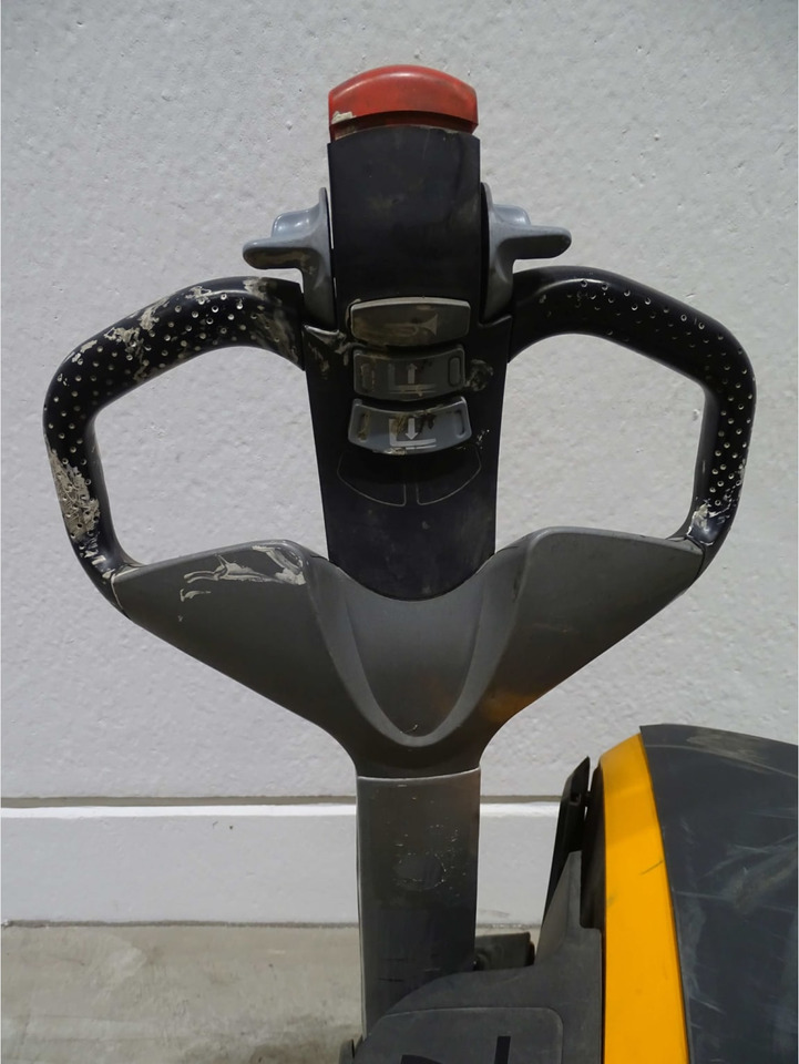 STILL EXU16 - Paletni viličar: slika STILL EXU16 - Paletni viličar STILL EXU16 - Paletni viličar: slika STILL EXU16 - Paletni viličar