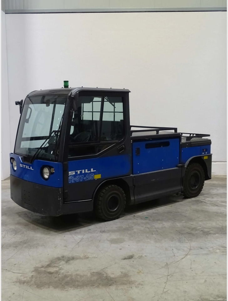 STILL R07-25 - Vučni traktor: slika STILL R07-25 - Vučni traktor STILL R07-25 - Vučni traktor: slika STILL R07-25 - Vučni traktor