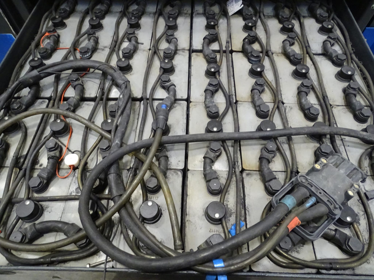 STILL R07-25L - Vučni traktor: slika STILL R07-25L - Vučni traktor STILL R07-25L - Vučni traktor: slika STILL R07-25L - Vučni traktor