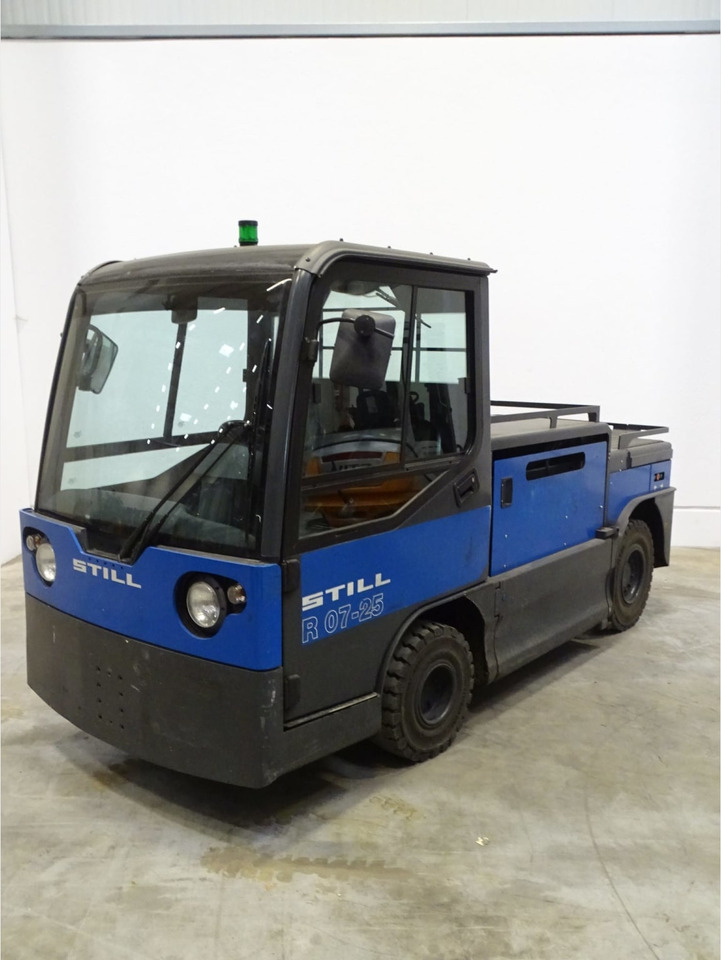 STILL R07-25L - Vučni traktor: slika STILL R07-25L - Vučni traktor STILL R07-25L - Vučni traktor: slika STILL R07-25L - Vučni traktor