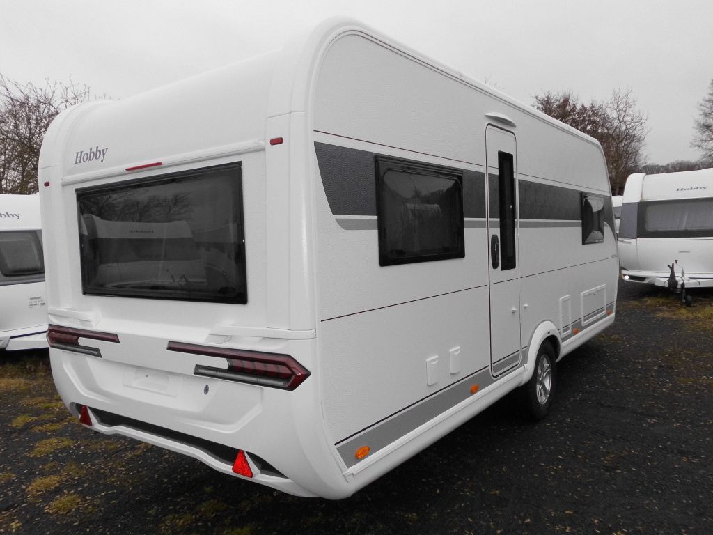 Hobby De Luxe 515 UHL 2025 2000kg. AUTARK AMBIENTE - Kamp prikolica: slika Hobby De Luxe 515 UHL 2025 2000kg. AUTARK AMBIENTE - Kamp prikolica Hobby De Luxe 515 UHL 2025 2000kg. AUTARK AMBIENTE - Kamp prikolica: slika Hobby De Luxe 515 UHL 2025 2000kg. AUTARK AMBIENTE - Kamp prikolica