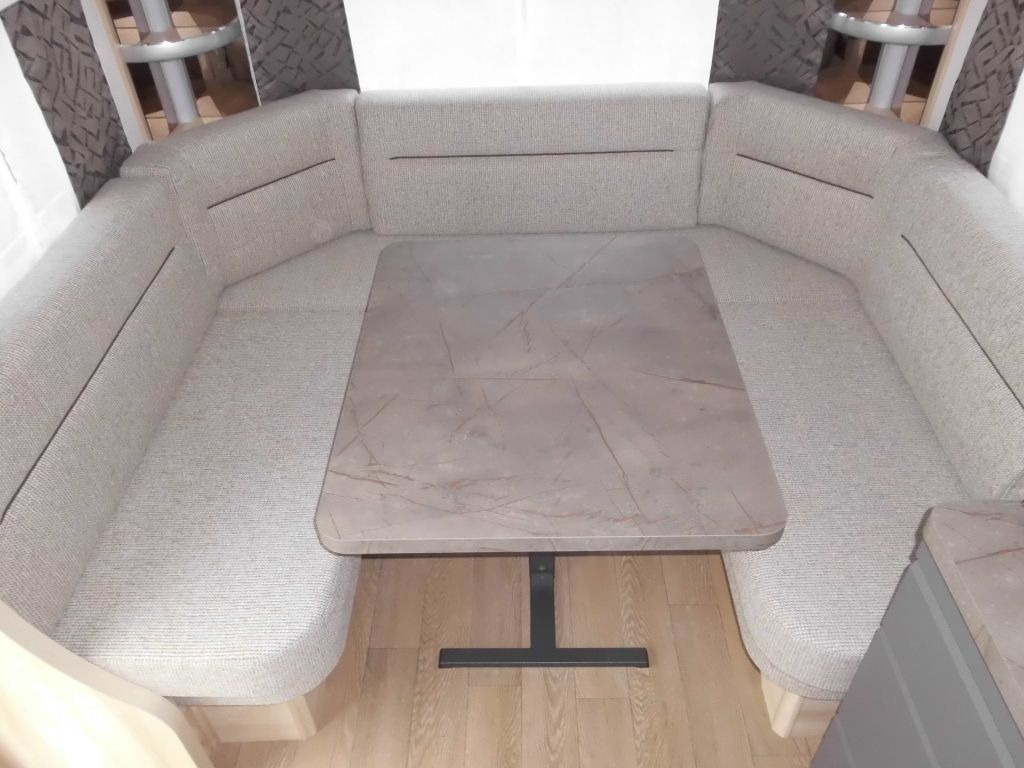 Hobby De Luxe 515 UHL mit Extras, Lagerabverkauf! - Kamp prikolica: slika Hobby De Luxe 515 UHL mit Extras, Lagerabverkauf! - Kamp prikolica Hobby De Luxe 515 UHL mit Extras, Lagerabverkauf! - Kamp prikolica: slika Hobby De Luxe 515 UHL mit Extras, Lagerabverkauf! - Kamp prikolica