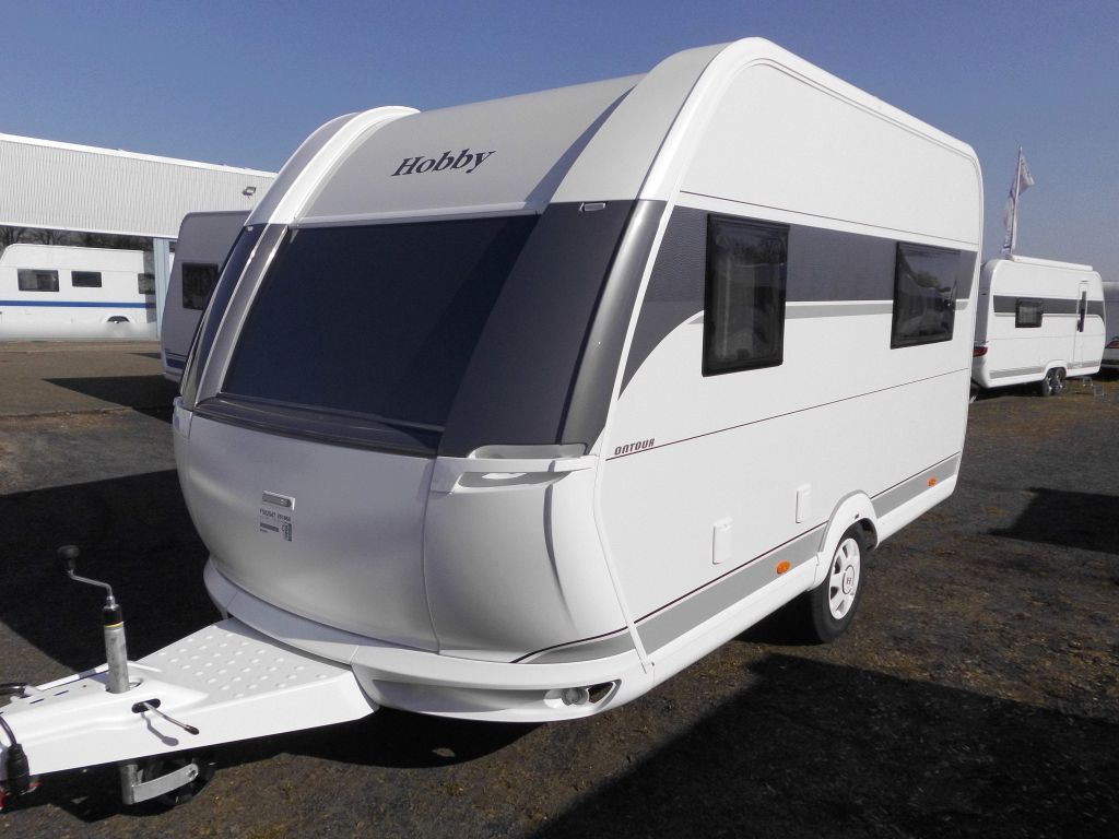 Hobby OnTour 390 SF 1500kg. Ambiente 2025 - Kamp prikolica: slika Hobby OnTour 390 SF 1500kg. Ambiente 2025 - Kamp prikolica Hobby OnTour 390 SF 1500kg. Ambiente 2025 - Kamp prikolica: slika Hobby OnTour 390 SF 1500kg. Ambiente 2025 - Kamp prikolica