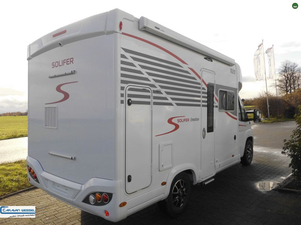 Solifer Emotion 620 DB Premium 2024 mit Hubbett - Poluintegrirani kamper: slika Solifer Emotion 620 DB Premium 2024 mit Hubbett - Poluintegrirani kamper Solifer Emotion 620 DB Premium 2024 mit Hubbett - Poluintegrirani kamper: slika Solifer Emotion 620 DB Premium 2024 mit Hubbett - Poluintegrirani kamper