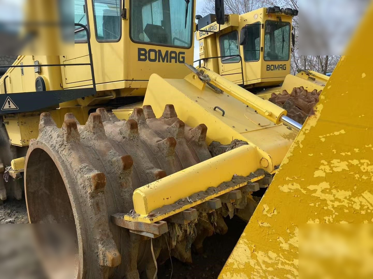2003 BOMAG BC772RB - Kompaktor: slika 2003 BOMAG BC772RB - Kompaktor 2003 BOMAG BC772RB - Kompaktor: slika 2003 BOMAG BC772RB - Kompaktor