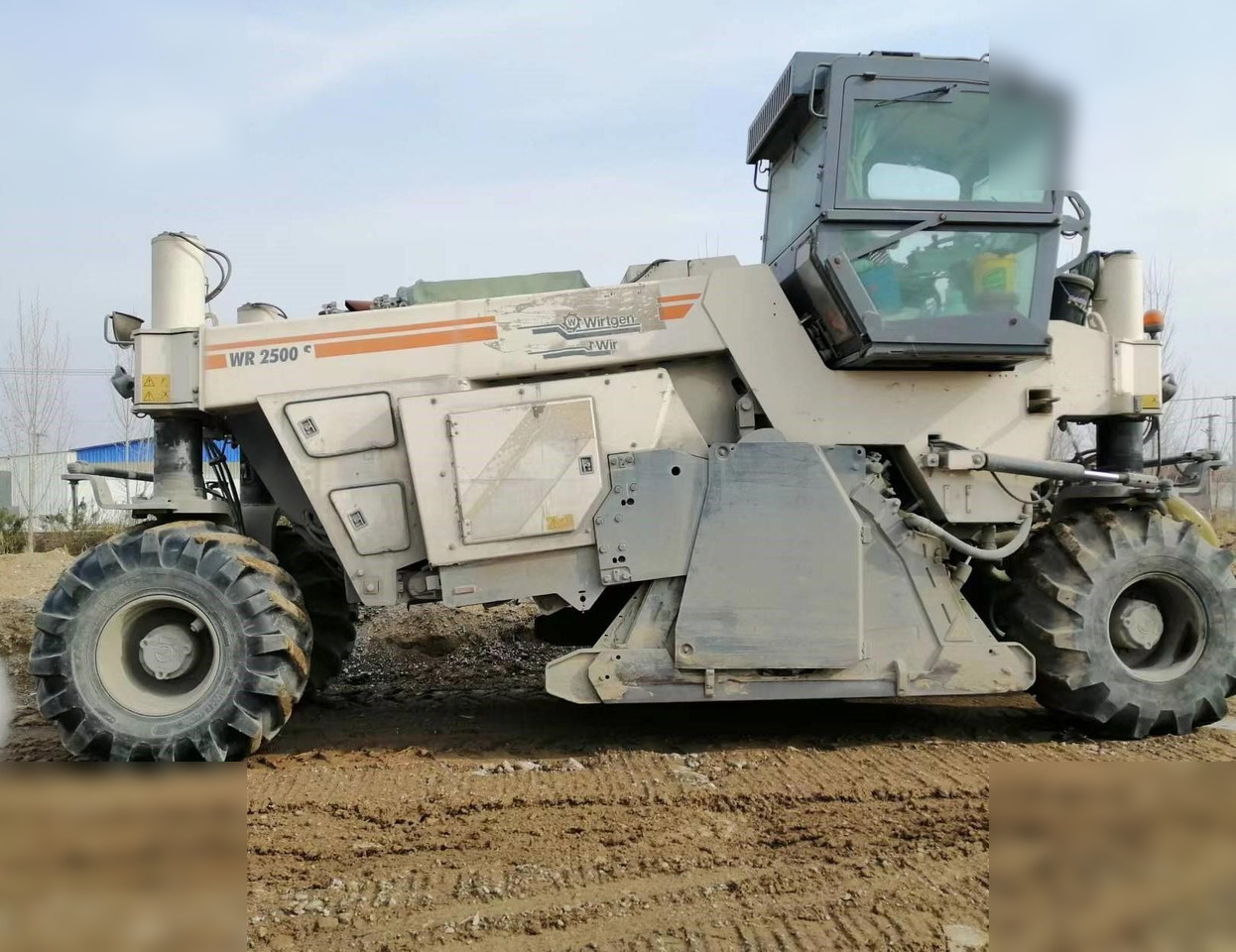 2010 WIRTGEN WR2500S - Stabilizator tla: slika 2010 WIRTGEN WR2500S - Stabilizator tla 2010 WIRTGEN WR2500S - Stabilizator tla: slika 2010 WIRTGEN WR2500S - Stabilizator tla