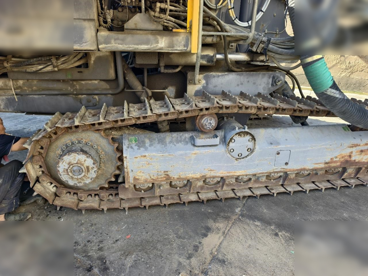 2013 ATLAS COPCO FLEXIROC T35-11 - Platforma za bušenje: slika 2013 ATLAS COPCO FLEXIROC T35-11 - Platforma za bušenje 2013 ATLAS COPCO FLEXIROC T35-11 - Platforma za bušenje: slika 2013 ATLAS COPCO FLEXIROC T35-11 - Platforma za bušenje