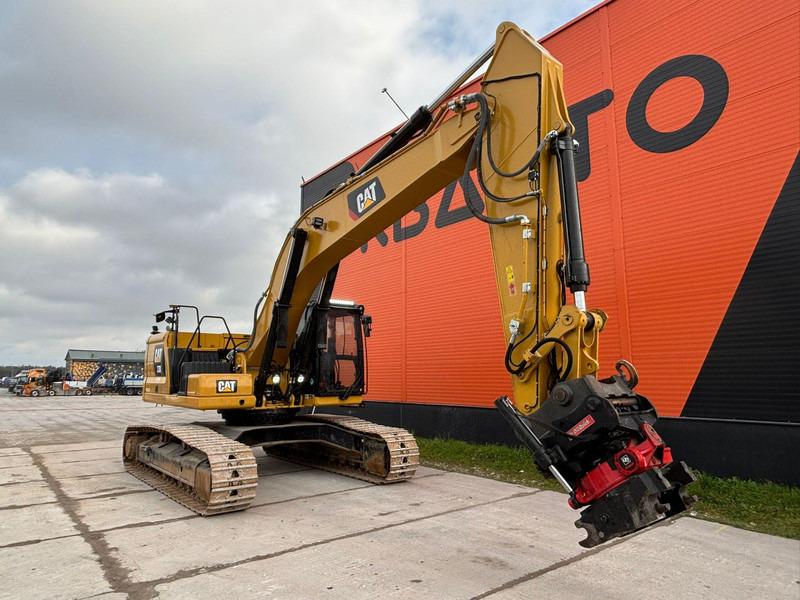 Caterpillar 330 3D / ROTOTILT / AC / CENTRAL LUBRICATION - Bager gusjeničar: slika Caterpillar 330 3D / ROTOTILT / AC / CENTRAL LUBRICATION - Bager gusjeničar Caterpillar 330 3D / ROTOTILT / AC / CENTRAL LUBRICATION - Bager gusjeničar: slika Caterpillar 330 3D / ROTOTILT / AC / CENTRAL LUBRICATION - Bager gusjeničar