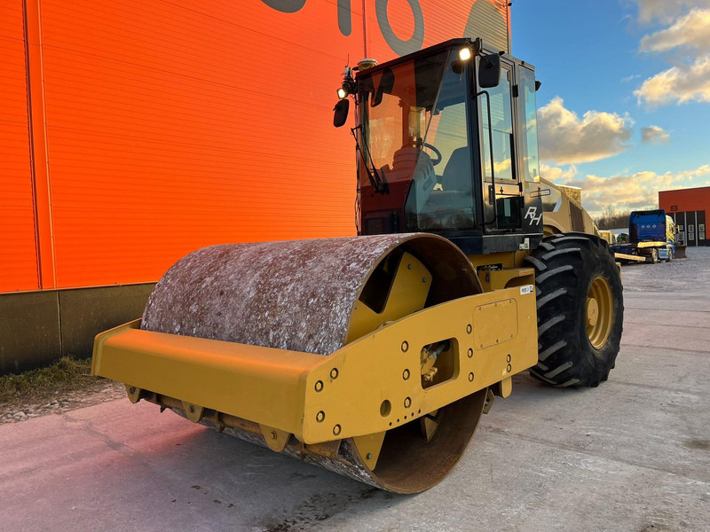 Caterpillar CS 56 3D Trimble DCM300G / AC - Valjak: slika Caterpillar CS 56 3D Trimble DCM300G / AC - Valjak Caterpillar CS 56 3D Trimble DCM300G / AC - Valjak: slika Caterpillar CS 56 3D Trimble DCM300G / AC - Valjak