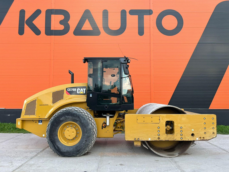 Caterpillar CS 76 B AC - Valjak: slika Caterpillar CS 76 B AC - Valjak Caterpillar CS 76 B AC - Valjak: slika Caterpillar CS 76 B AC - Valjak