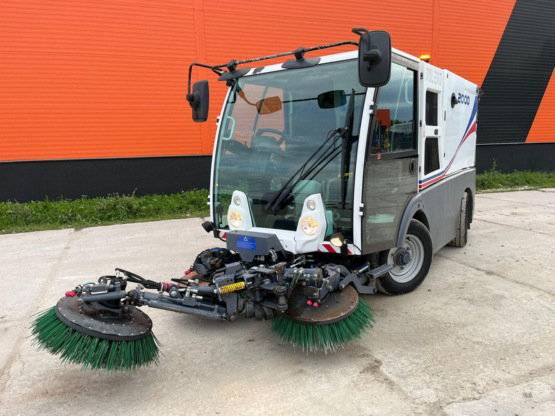 Dulevo 2000 SKY HYDRAULIC ISSUES !! - Cestovna čistilica: slika Dulevo 2000 SKY HYDRAULIC ISSUES !! - Cestovna čistilica Dulevo 2000 SKY HYDRAULIC ISSUES !! - Cestovna čistilica: slika Dulevo 2000 SKY HYDRAULIC ISSUES !! - Cestovna čistilica