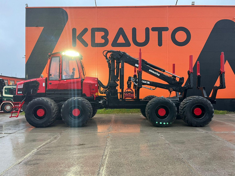 Komatsu 895 8x8 LOADFLEX / CRANE 165F - Traktorska šumska prikolica: slika Komatsu 895 8x8 LOADFLEX / CRANE 165F - Traktorska šumska prikolica Komatsu 895 8x8 LOADFLEX / CRANE 165F - Traktorska šumska prikolica: slika Komatsu 895 8x8 LOADFLEX / CRANE 165F - Traktorska šumska prikolica