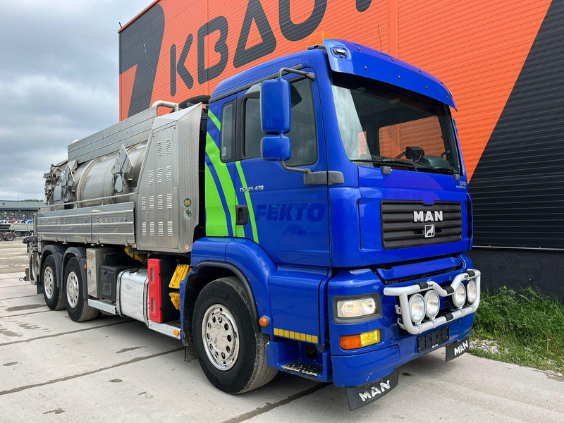MAN TGA 26.430 6x2*4 TANK 13700 l / VACUUM MORO PM200R - 2283 hours / PRESSURE Pratissoli KF38 - 40 l/min - 150 bar - Vakum kamion: slika MAN TGA 26.430 6x2*4 TANK 13700 l / VACUUM MORO PM200R - 2283 hours / PRESSURE Pratissoli KF38 - 40 l/min - 150 bar - Vakum kamion MAN TGA 26.430 6x2*4 TANK 13700 l / VACUUM MORO PM200R - 2283 hours / PRESSURE Pratissoli KF38 - 40 l/min - 150 bar - Vakum kamion: slika MAN TGA 26.430 6x2*4 TANK 13700 l / VACUUM MORO PM200R - 2283 hours / PRESSURE Pratissoli KF38 - 40 l/min - 150 bar - Vakum kamion