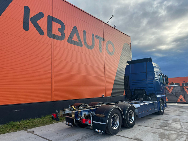 MAN TGX 33.560 6x4 CHASSIS L=6907 mm - Kamion-šasija: slika MAN TGX 33.560 6x4 CHASSIS L=6907 mm - Kamion-šasija MAN TGX 33.560 6x4 CHASSIS L=6907 mm - Kamion-šasija: slika MAN TGX 33.560 6x4 CHASSIS L=6907 mm - Kamion-šasija