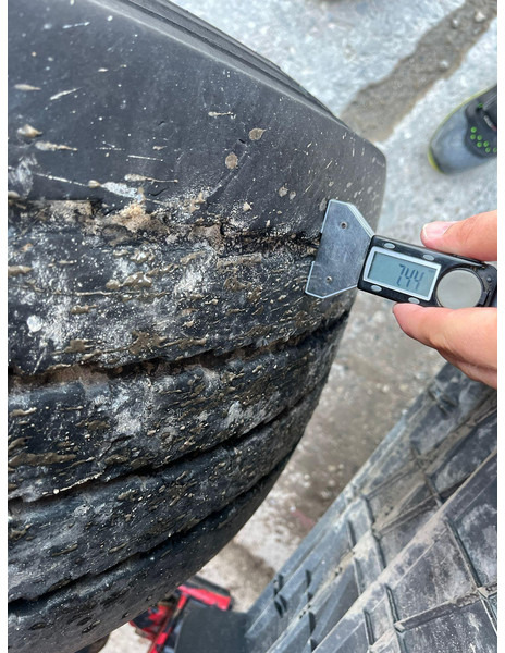 Kamion s kukastom dizalicom MAN TGX 35.500 8x4*4 JOAB L24 L=5750: slika Kamion s kukastom dizalicom MAN TGX 35.500 8x4*4 JOAB L24 L=5750