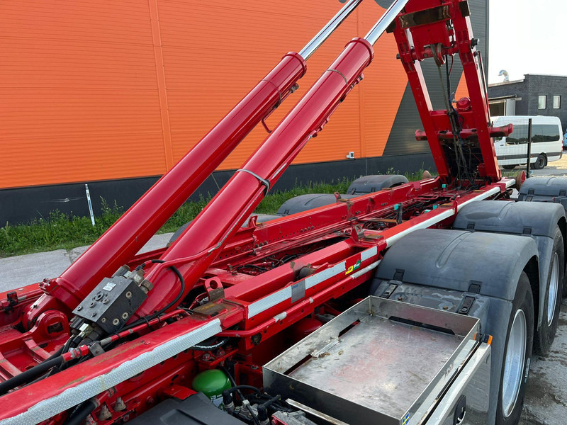 Kamion s kukastom dizalicom MAN TGX 35.500 8x4*4 JOAB L24 L=5750: slika Kamion s kukastom dizalicom MAN TGX 35.500 8x4*4 JOAB L24 L=5750