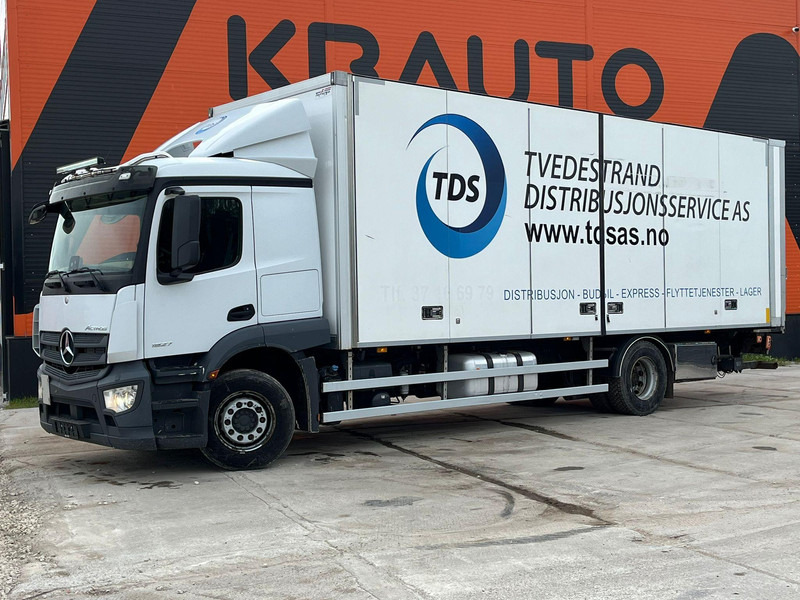 Mercedes-Benz Actros 1827 4x2 TK UT SPECTRUM / BOX L=8429 mm - Kamion hladnjača: slika Mercedes-Benz Actros 1827 4x2 TK UT SPECTRUM / BOX L=8429 mm - Kamion hladnjača Mercedes-Benz Actros 1827 4x2 TK UT SPECTRUM / BOX L=8429 mm - Kamion hladnjača: slika Mercedes-Benz Actros 1827 4x2 TK UT SPECTRUM / BOX L=8429 mm - Kamion hladnjača