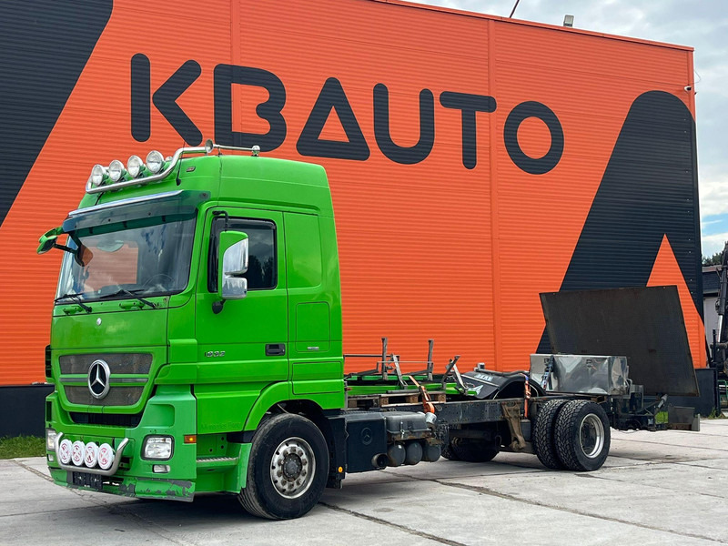 Mercedes-Benz Actros 1832 4x2 V6 ENGINE / CHASSIS L=7100 mm - Kamion-šasija: slika Mercedes-Benz Actros 1832 4x2 V6 ENGINE / CHASSIS L=7100 mm - Kamion-šasija Mercedes-Benz Actros 1832 4x2 V6 ENGINE / CHASSIS L=7100 mm - Kamion-šasija: slika Mercedes-Benz Actros 1832 4x2 V6 ENGINE / CHASSIS L=7100 mm - Kamion-šasija