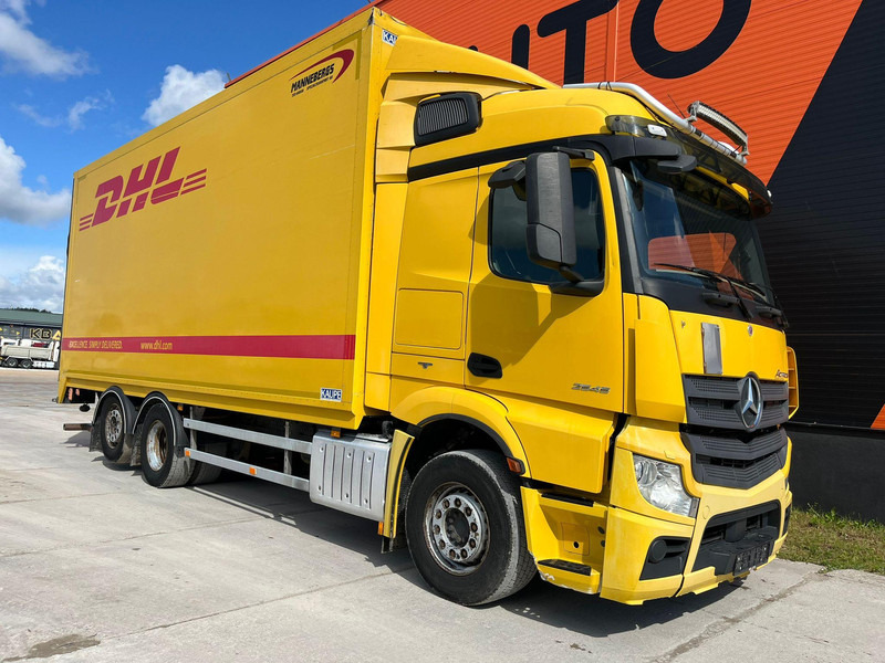 Mercedes-Benz Actros 2545 6x2*4 BOX L=7400mm - Kamion sandučar: slika Mercedes-Benz Actros 2545 6x2*4 BOX L=7400mm - Kamion sandučar Mercedes-Benz Actros 2545 6x2*4 BOX L=7400mm - Kamion sandučar: slika Mercedes-Benz Actros 2545 6x2*4 BOX L=7400mm - Kamion sandučar