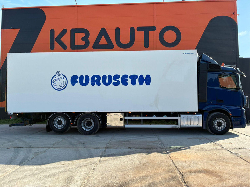Mercedes-Benz Actros 2548 6x2*4 THERMOKING T-1200R / BOX L=9013 mm - Kamion hladnjača: slika Mercedes-Benz Actros 2548 6x2*4 THERMOKING T-1200R / BOX L=9013 mm - Kamion hladnjača Mercedes-Benz Actros 2548 6x2*4 THERMOKING T-1200R / BOX L=9013 mm - Kamion hladnjača: slika Mercedes-Benz Actros 2548 6x2*4 THERMOKING T-1200R / BOX L=9013 mm - Kamion hladnjača