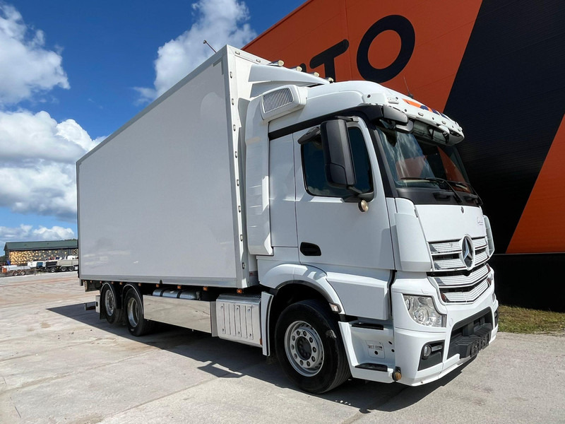 Mercedes-Benz Actros 2551 6x2*4 BOX L=7401mm - Kamion sandučar: slika Mercedes-Benz Actros 2551 6x2*4 BOX L=7401mm - Kamion sandučar Mercedes-Benz Actros 2551 6x2*4 BOX L=7401mm - Kamion sandučar: slika Mercedes-Benz Actros 2551 6x2*4 BOX L=7401mm - Kamion sandučar