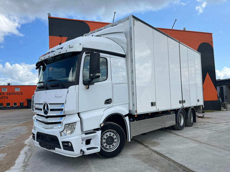 Mercedes-Benz Actros 2551 6x2*4 BOX L=7401mm - Kamion sandučar: slika Mercedes-Benz Actros 2551 6x2*4 BOX L=7401mm - Kamion sandučar Mercedes-Benz Actros 2551 6x2*4 BOX L=7401mm - Kamion sandučar: slika Mercedes-Benz Actros 2551 6x2*4 BOX L=7401mm - Kamion sandučar