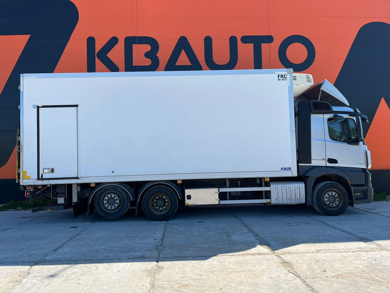 Mercedes-Benz Actros 2551 6x2 LUMIKKO L7 / BOX L=7609 mm - Kamion hladnjača: slika Mercedes-Benz Actros 2551 6x2 LUMIKKO L7 / BOX L=7609 mm - Kamion hladnjača Mercedes-Benz Actros 2551 6x2 LUMIKKO L7 / BOX L=7609 mm - Kamion hladnjača: slika Mercedes-Benz Actros 2551 6x2 LUMIKKO L7 / BOX L=7609 mm - Kamion hladnjača