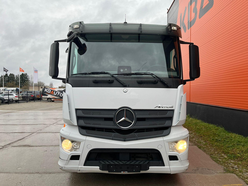 Mercedes-Benz Antos 2543 6x2*4 THERMOKING UT 800 / BOX L=7604 - Kamion hladnjača: slika Mercedes-Benz Antos 2543 6x2*4 THERMOKING UT 800 / BOX L=7604 - Kamion hladnjača Mercedes-Benz Antos 2543 6x2*4 THERMOKING UT 800 / BOX L=7604 - Kamion hladnjača: slika Mercedes-Benz Antos 2543 6x2*4 THERMOKING UT 800 / BOX L=7604 - Kamion hladnjača