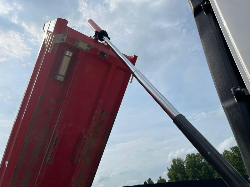 Zakup Mercedes-Benz Arocs 3253 8x4*4 RETARDER / BOX L=6176 mm Mercedes-Benz Arocs 3253 8x4*4 RETARDER / BOX L=6176 mm: slika Zakup Mercedes-Benz Arocs 3253 8x4*4 RETARDER / BOX L=6176 mm Mercedes-Benz Arocs 3253 8x4*4 RETARDER / BOX L=6176 mm