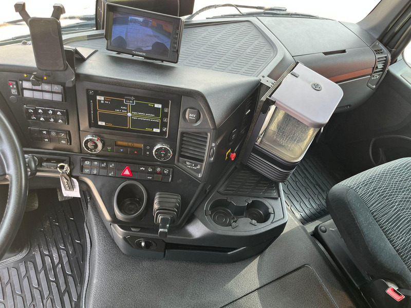 Zakup Mercedes-Benz Arocs 3253 8x4*4 RETARDER / BOX L=6176 mm Mercedes-Benz Arocs 3253 8x4*4 RETARDER / BOX L=6176 mm: slika Zakup Mercedes-Benz Arocs 3253 8x4*4 RETARDER / BOX L=6176 mm Mercedes-Benz Arocs 3253 8x4*4 RETARDER / BOX L=6176 mm