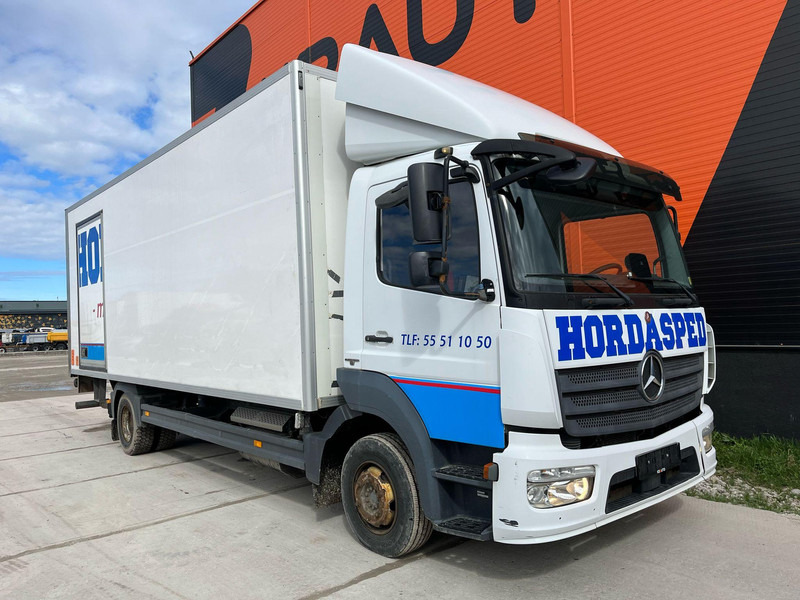 Mercedes-Benz Atego 1018 4x2 BOX L=6477 mm - Kamion sandučar: slika Mercedes-Benz Atego 1018 4x2 BOX L=6477 mm - Kamion sandučar Mercedes-Benz Atego 1018 4x2 BOX L=6477 mm - Kamion sandučar: slika Mercedes-Benz Atego 1018 4x2 BOX L=6477 mm - Kamion sandučar