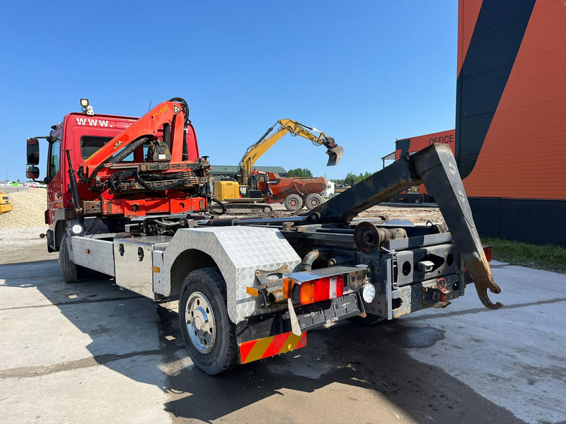 Kamion s kukastom dizalicom, Kamion s kranom Mercedes-Benz Atego 1024 4x2 PK4100 + WINCH / HOOK LIFT L=3900 mm: slika Kamion s kukastom dizalicom, Kamion s kranom Mercedes-Benz Atego 1024 4x2 PK4100 + WINCH / HOOK LIFT L=3900 mm