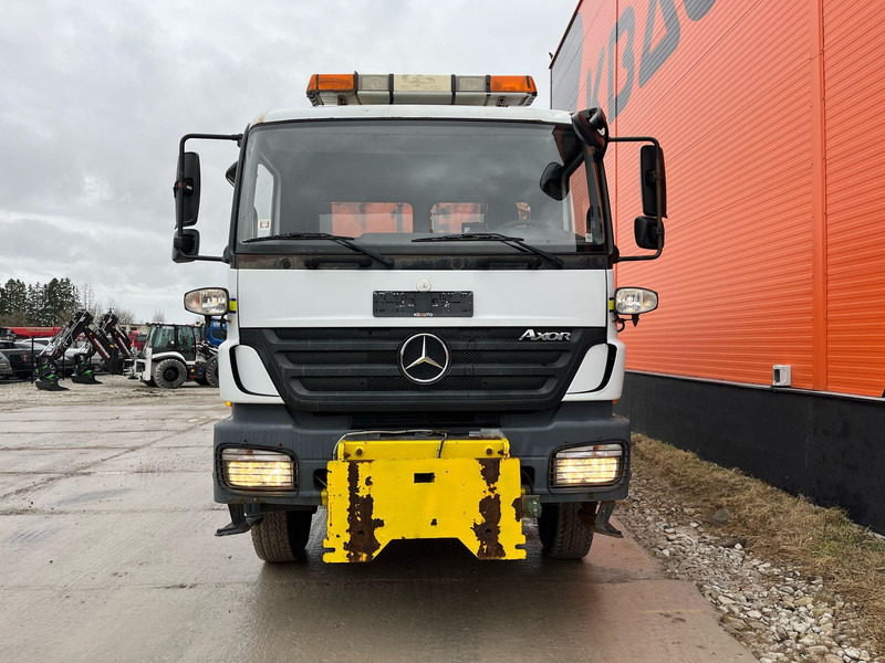 Mercedes-Benz Axor 1824 4x4 POSSIBLE TO BUY WITH SPREADER & FRONT PLOW - Kiper: slika Mercedes-Benz Axor 1824 4x4 POSSIBLE TO BUY WITH SPREADER & FRONT PLOW - Kiper Mercedes-Benz Axor 1824 4x4 POSSIBLE TO BUY WITH SPREADER & FRONT PLOW - Kiper: slika Mercedes-Benz Axor 1824 4x4 POSSIBLE TO BUY WITH SPREADER & FRONT PLOW - Kiper