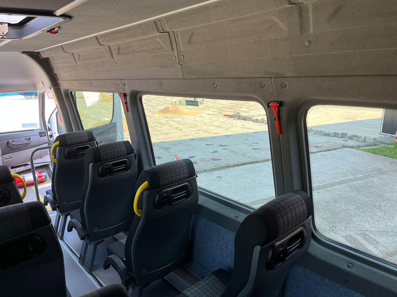 Zakup Mercedes-Benz Sprinter 516 CDI 19 SEATS / AC Mercedes-Benz Sprinter 516 CDI 19 SEATS / AC: slika Zakup Mercedes-Benz Sprinter 516 CDI 19 SEATS / AC Mercedes-Benz Sprinter 516 CDI 19 SEATS / AC