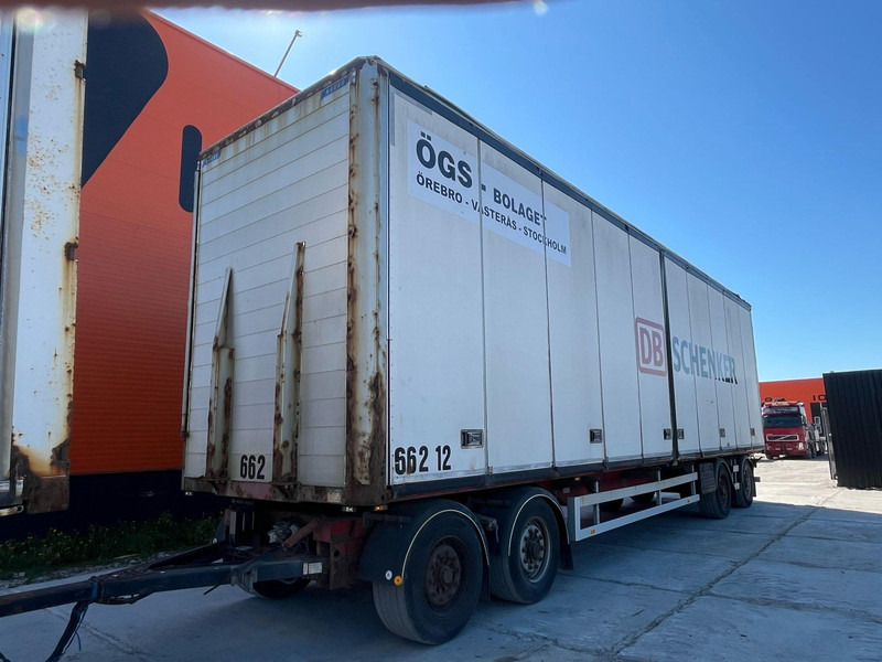 Närko D4HP13A19 BOX L=12236 mm - Prikolica sa zatvorenim sandukom: slika Närko D4HP13A19 BOX L=12236 mm - Prikolica sa zatvorenim sandukom Närko D4HP13A19 BOX L=12236 mm - Prikolica sa zatvorenim sandukom: slika Närko D4HP13A19 BOX L=12236 mm - Prikolica sa zatvorenim sandukom