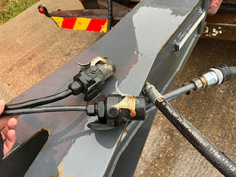 Dolly prikolica PARATOR SD 27 2 pcs available: slika Dolly prikolica PARATOR SD 27 2 pcs available