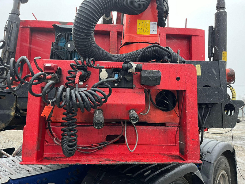 Poluprikolica plato/ Otvoreni sanduk Renders ROC WITHOUT CRANE ! / PLATFORM 12000 mm: slika Poluprikolica plato/ Otvoreni sanduk Renders ROC WITHOUT CRANE ! / PLATFORM 12000 mm