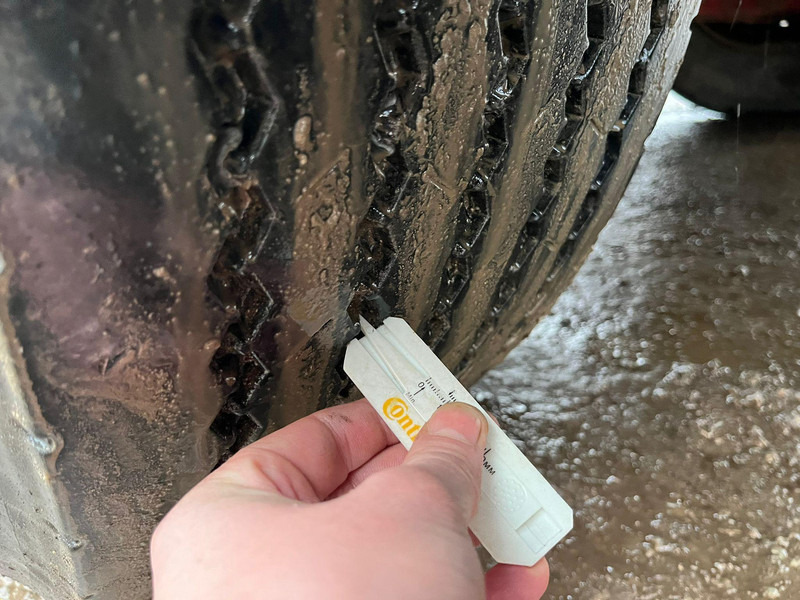 Poluprikolica plato/ Otvoreni sanduk Renders ROC WITHOUT CRANE ! / PLATFORM 12000 mm: slika Poluprikolica plato/ Otvoreni sanduk Renders ROC WITHOUT CRANE ! / PLATFORM 12000 mm