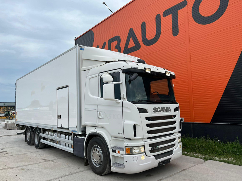 Scania G 440 6x2*4 EURO 6 ! / RETARDER / BOX L=8427 mm - Kamion hladnjača: slika Scania G 440 6x2*4 EURO 6 ! / RETARDER / BOX L=8427 mm - Kamion hladnjača Scania G 440 6x2*4 EURO 6 ! / RETARDER / BOX L=8427 mm - Kamion hladnjača: slika Scania G 440 6x2*4 EURO 6 ! / RETARDER / BOX L=8427 mm - Kamion hladnjača