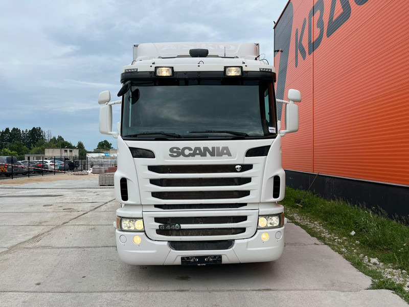 Scania G 440 6x2*4 EURO 6 ! / RETARDER / BOX L=8427 mm - Kamion hladnjača: slika Scania G 440 6x2*4 EURO 6 ! / RETARDER / BOX L=8427 mm - Kamion hladnjača Scania G 440 6x2*4 EURO 6 ! / RETARDER / BOX L=8427 mm - Kamion hladnjača: slika Scania G 440 6x2*4 EURO 6 ! / RETARDER / BOX L=8427 mm - Kamion hladnjača