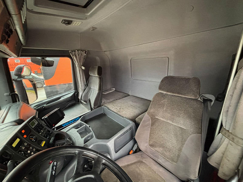 Vakum kamion Scania P 124 6x2*4 KORP&SON / TANK 8000 l / VACUUM Wittig RFW260 / PRESSURE Uraca DK716 140 bar / 400 l/min: slika Vakum kamion Scania P 124 6x2*4 KORP&SON / TANK 8000 l / VACUUM Wittig RFW260 / PRESSURE Uraca DK716 140 bar / 400 l/min Vakum kamion Scania P 124 6x2*4 KORP&SON / TANK 8000 l / VACUUM Wittig RFW260 / PRESSURE Uraca DK716 140 bar / 400 l/min: slika Vakum kamion Scania P 124 6x2*4 KORP&SON / TANK 8000 l / VACUUM Wittig RFW260 / PRESSURE Uraca DK716 140 bar / 400 l/min