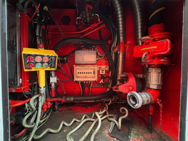 Vakum kamion Scania P 124 6x2*4 KORP&SON / TANK 8000 l / VACUUM Wittig RFW260 / PRESSURE Uraca DK716 140 bar / 400 l/min: slika Vakum kamion Scania P 124 6x2*4 KORP&SON / TANK 8000 l / VACUUM Wittig RFW260 / PRESSURE Uraca DK716 140 bar / 400 l/min Vakum kamion Scania P 124 6x2*4 KORP&SON / TANK 8000 l / VACUUM Wittig RFW260 / PRESSURE Uraca DK716 140 bar / 400 l/min: slika Vakum kamion Scania P 124 6x2*4 KORP&SON / TANK 8000 l / VACUUM Wittig RFW260 / PRESSURE Uraca DK716 140 bar / 400 l/min