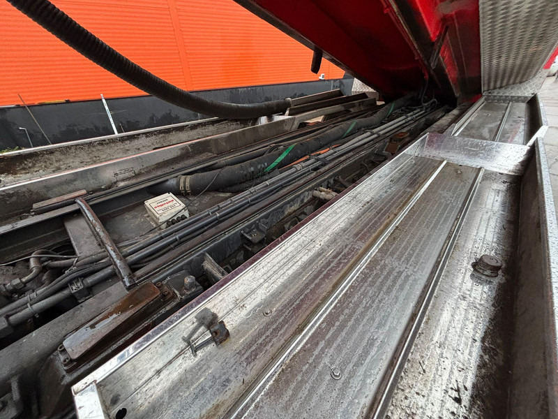 Vakum kamion Scania P 124 6x2*4 KORP&SON / TANK 8000 l / VACUUM Wittig RFW260 / PRESSURE Uraca DK716 140 bar / 400 l/min: slika Vakum kamion Scania P 124 6x2*4 KORP&SON / TANK 8000 l / VACUUM Wittig RFW260 / PRESSURE Uraca DK716 140 bar / 400 l/min Vakum kamion Scania P 124 6x2*4 KORP&SON / TANK 8000 l / VACUUM Wittig RFW260 / PRESSURE Uraca DK716 140 bar / 400 l/min: slika Vakum kamion Scania P 124 6x2*4 KORP&SON / TANK 8000 l / VACUUM Wittig RFW260 / PRESSURE Uraca DK716 140 bar / 400 l/min