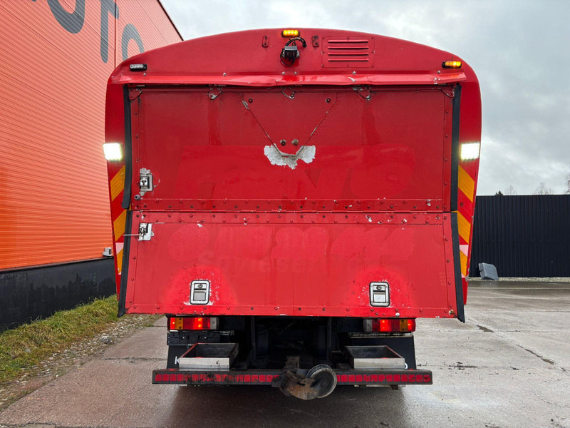 Vakum kamion Scania P 124 6x2*4 KORP&SON / TANK 8000 l / VACUUM Wittig RFW260 / PRESSURE Uraca DK716 140 bar / 400 l/min: slika Vakum kamion Scania P 124 6x2*4 KORP&SON / TANK 8000 l / VACUUM Wittig RFW260 / PRESSURE Uraca DK716 140 bar / 400 l/min Vakum kamion Scania P 124 6x2*4 KORP&SON / TANK 8000 l / VACUUM Wittig RFW260 / PRESSURE Uraca DK716 140 bar / 400 l/min: slika Vakum kamion Scania P 124 6x2*4 KORP&SON / TANK 8000 l / VACUUM Wittig RFW260 / PRESSURE Uraca DK716 140 bar / 400 l/min