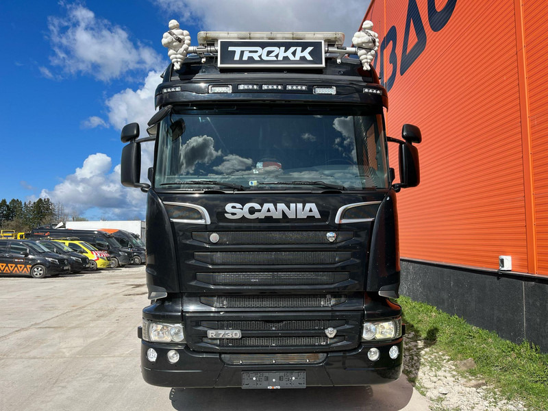 Scania R 730 6x4 FOR SALE AS CHASSIS / RETARDER - Kamion-šasija: slika Scania R 730 6x4 FOR SALE AS CHASSIS / RETARDER - Kamion-šasija Scania R 730 6x4 FOR SALE AS CHASSIS / RETARDER - Kamion-šasija: slika Scania R 730 6x4 FOR SALE AS CHASSIS / RETARDER - Kamion-šasija