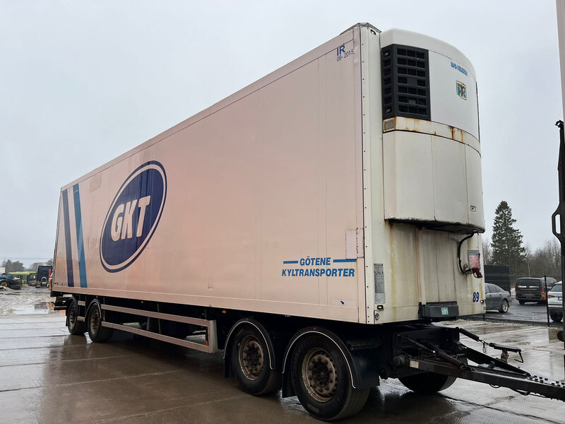 Schmitz Cargobull AKO 36 THERMOKING / BOX L=12367 mm - Prikolica hladnjača: slika Schmitz Cargobull AKO 36 THERMOKING / BOX L=12367 mm - Prikolica hladnjača Schmitz Cargobull AKO 36 THERMOKING / BOX L=12367 mm - Prikolica hladnjača: slika Schmitz Cargobull AKO 36 THERMOKING / BOX L=12367 mm - Prikolica hladnjača