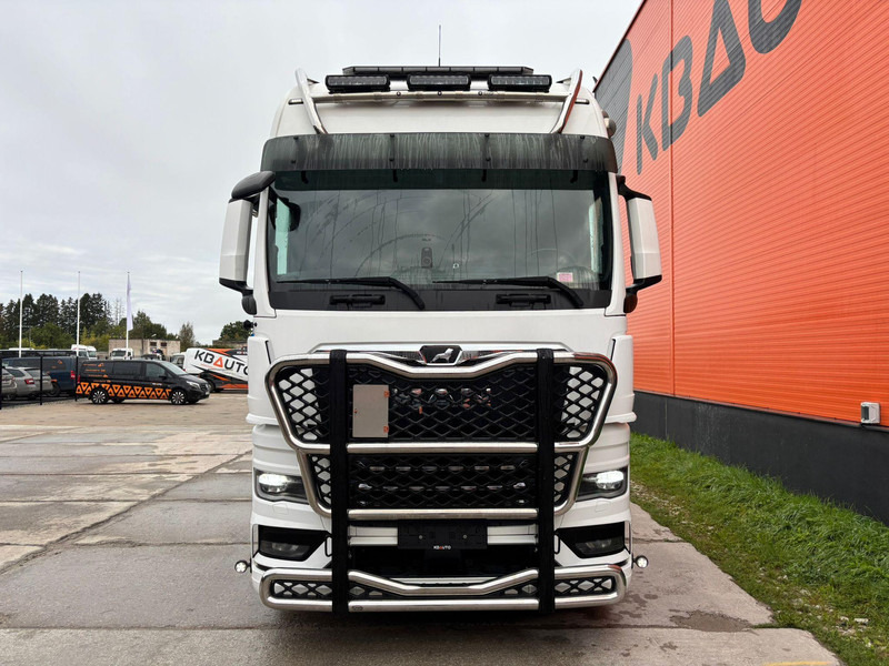 MAN TGX 28.580 6x2 TWIN BED GX CAB / INTARDER / DOUBLE BOGIE - Tegljač: slika MAN TGX 28.580 6x2 TWIN BED GX CAB / INTARDER / DOUBLE BOGIE - Tegljač MAN TGX 28.580 6x2 TWIN BED GX CAB / INTARDER / DOUBLE BOGIE - Tegljač: slika MAN TGX 28.580 6x2 TWIN BED GX CAB / INTARDER / DOUBLE BOGIE - Tegljač