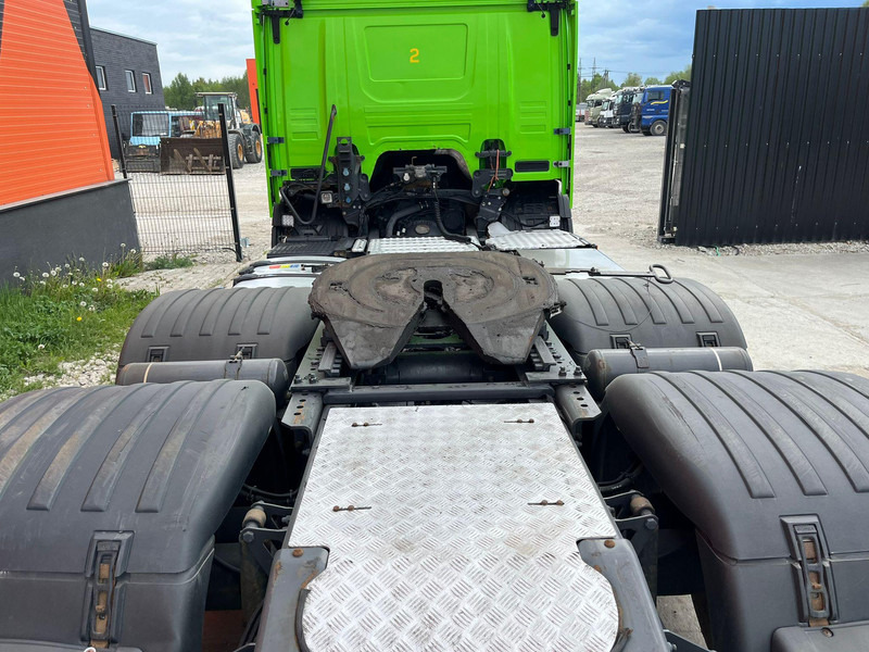 Tegljač Scania P 450 6x2 RETARDER: slika Tegljač Scania P 450 6x2 RETARDER